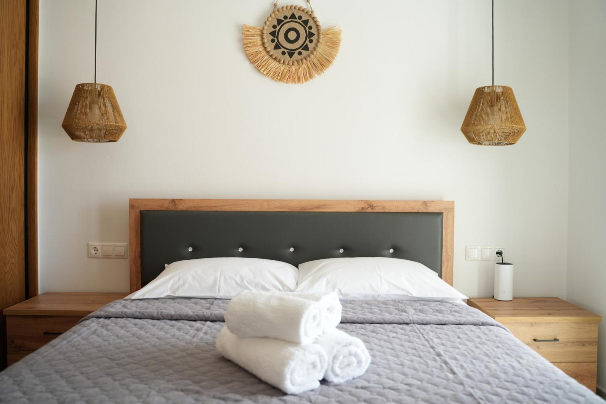 Pyrra Apartments Skyros Bagian luar foto