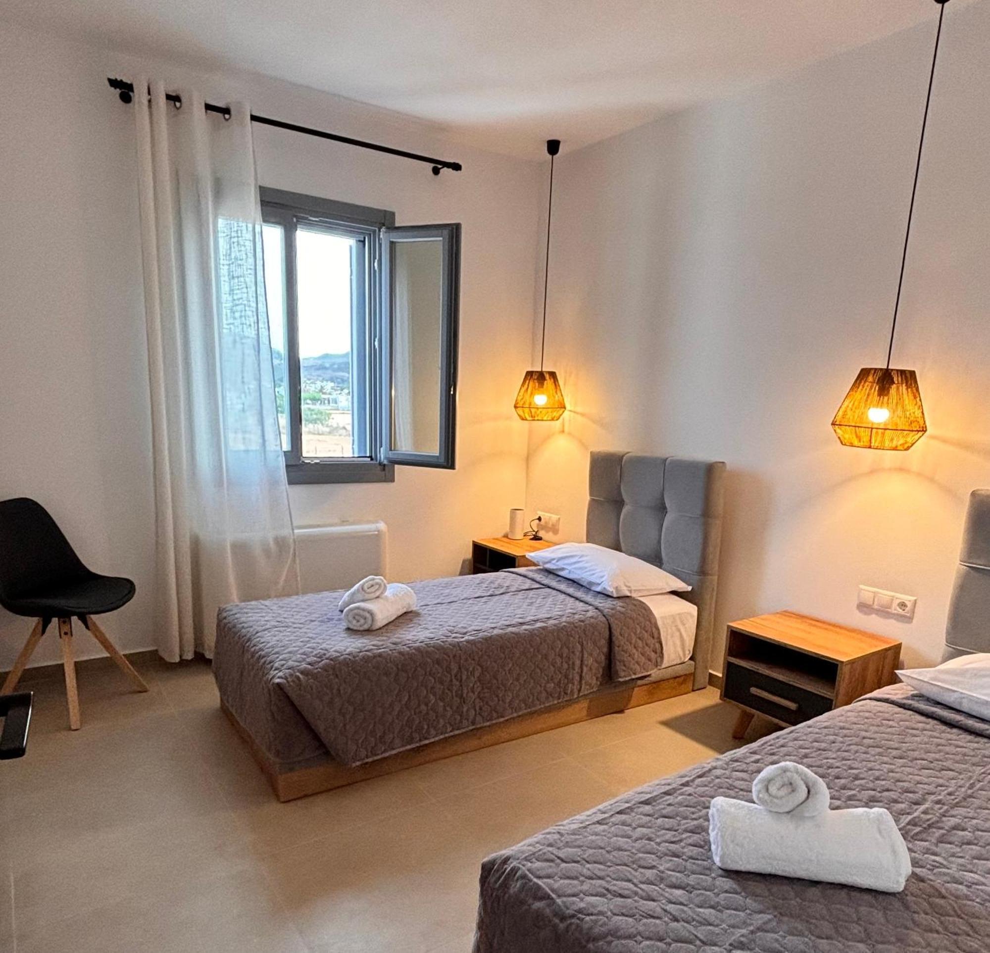 Pyrra Apartments Skyros Bagian luar foto