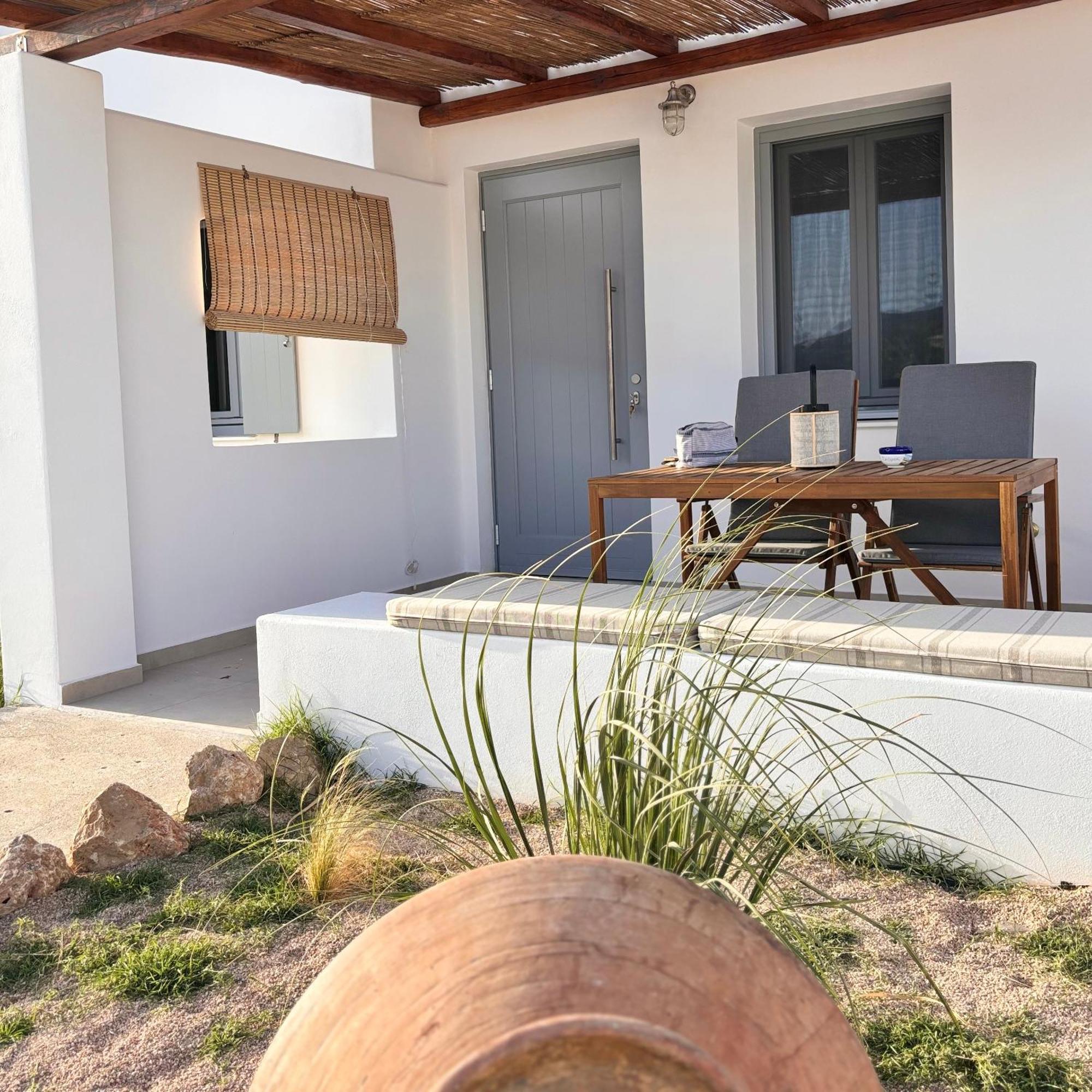 Pyrra Apartments Skyros Bagian luar foto